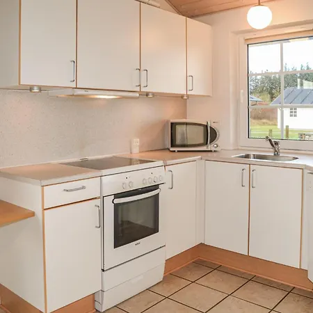 بيت للعطل Lonne